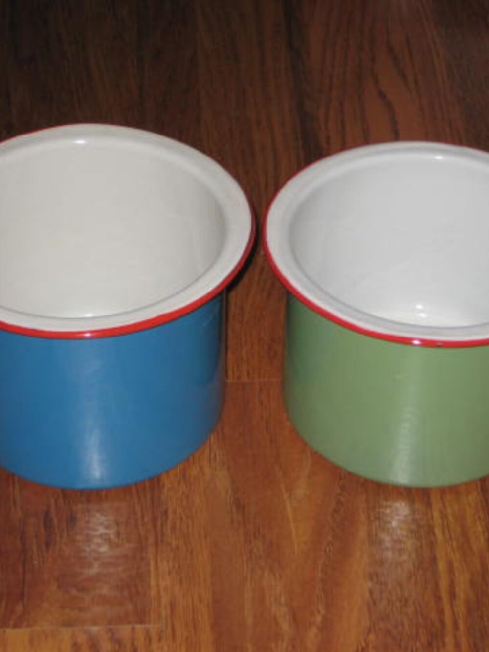NWT Vintage Enamelware 2 Pots Blue & Green w Red Trim Austria Phoenix Superior